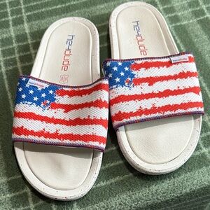 Hey Dude Mens size 9 Stars and Stripes Slide Sandals